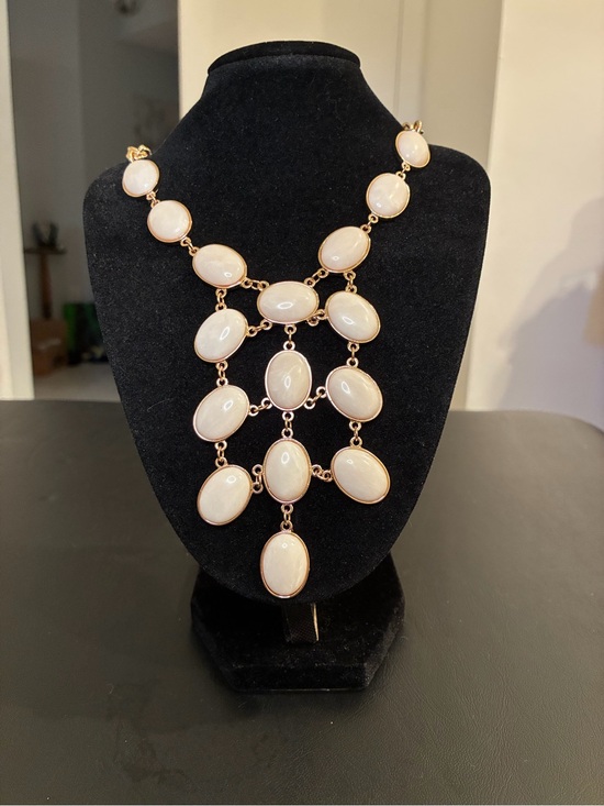 Premier Designs Jewelry - Premier Designs "Shea" Rose Gold White Stone Caged Statement Necklace NWT